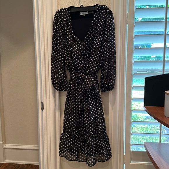 Calvin Klein black and white dress Size extra small - Picture 1 of 5